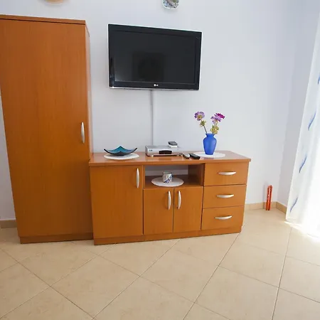Promajna 2592a * Baška Voda